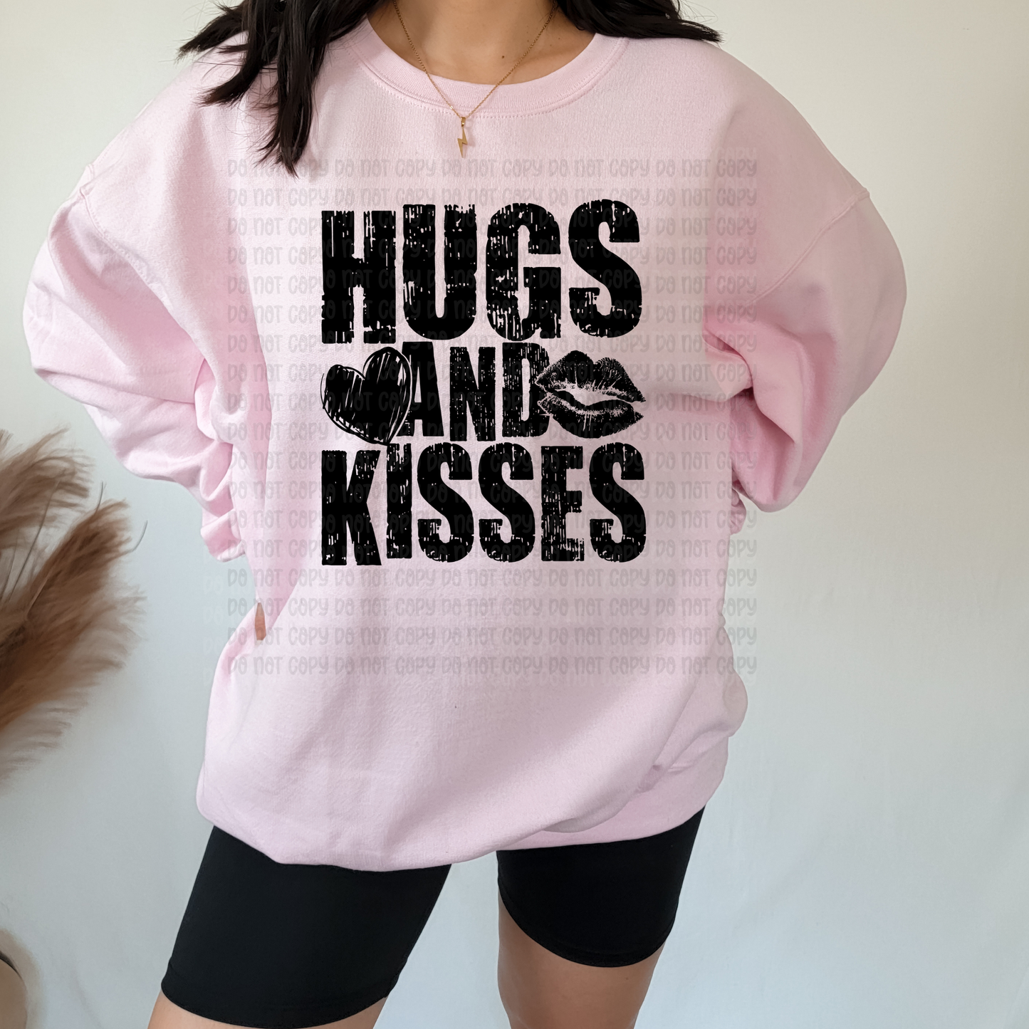 Hugs and Kisses in black - DTF