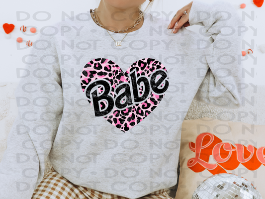 Babe Heart Distressed - DTF