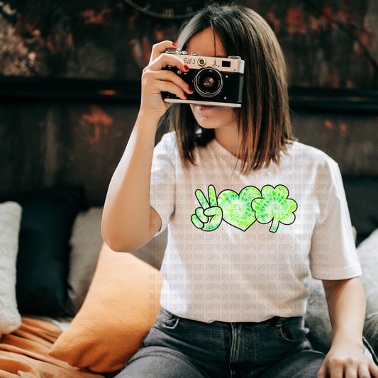 Peace love shamrock  - DTF